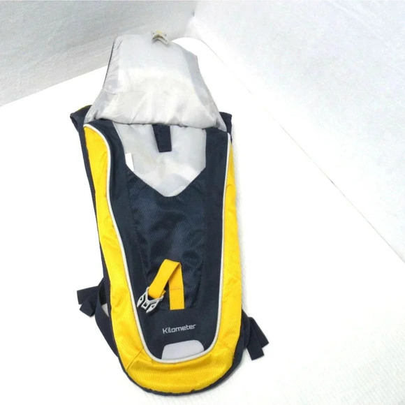 Outdoor Products Kilometer 8.0 2 Liter Mist Hydration Backpack Navy Yellow30 - Picture 2 of 6